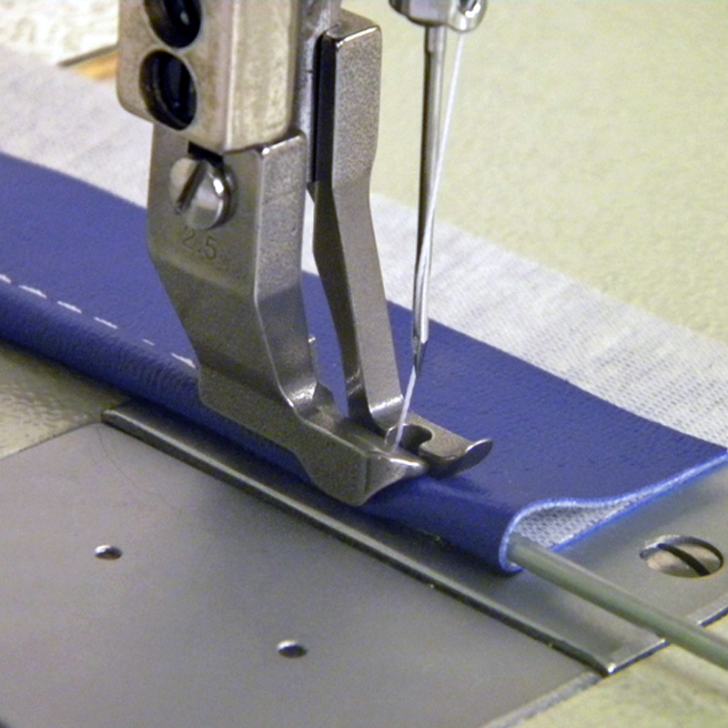 Sewing Factory - Công Nghiệp Đi Bộ Chân Máy