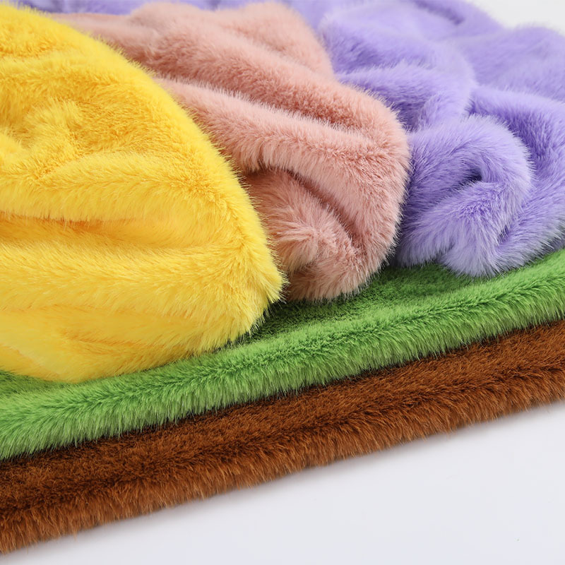 High Low Pile Faux Plush Fabri - đánh giá và giá Sewing Garment