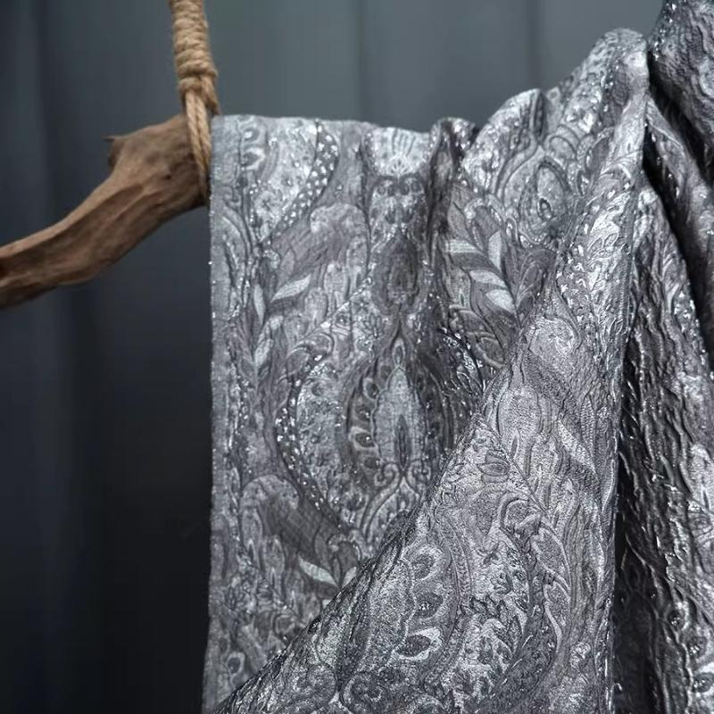 Gray Court Style Shiny Jacquar - đánh giá và giá Textile And Sewing Materials
