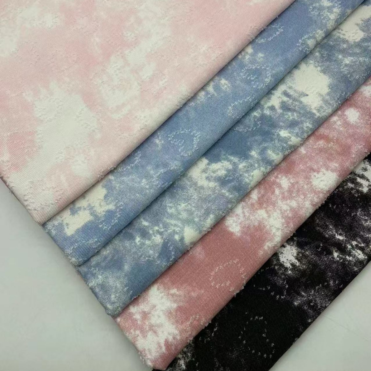 Blue Sky White Clouds Tie Dye  - đánh giá và giá Sewing Tie Dye